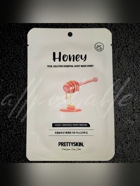 ⭐️10/$15⭐️ PRETTYSKIN Sheet Mask - Honey